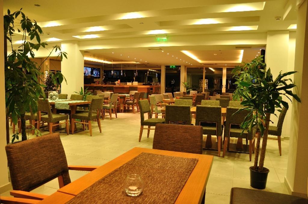 Corfu Mare Hotel -Adults Only Eksteriør bilde